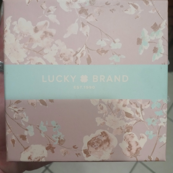 Lucky Brand earrings - Picture 3 of 3